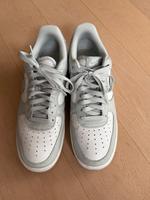 Nike Airforce, weiß/grau, Gr. 43, 1. Hand Bremen - Oberneuland Vorschau