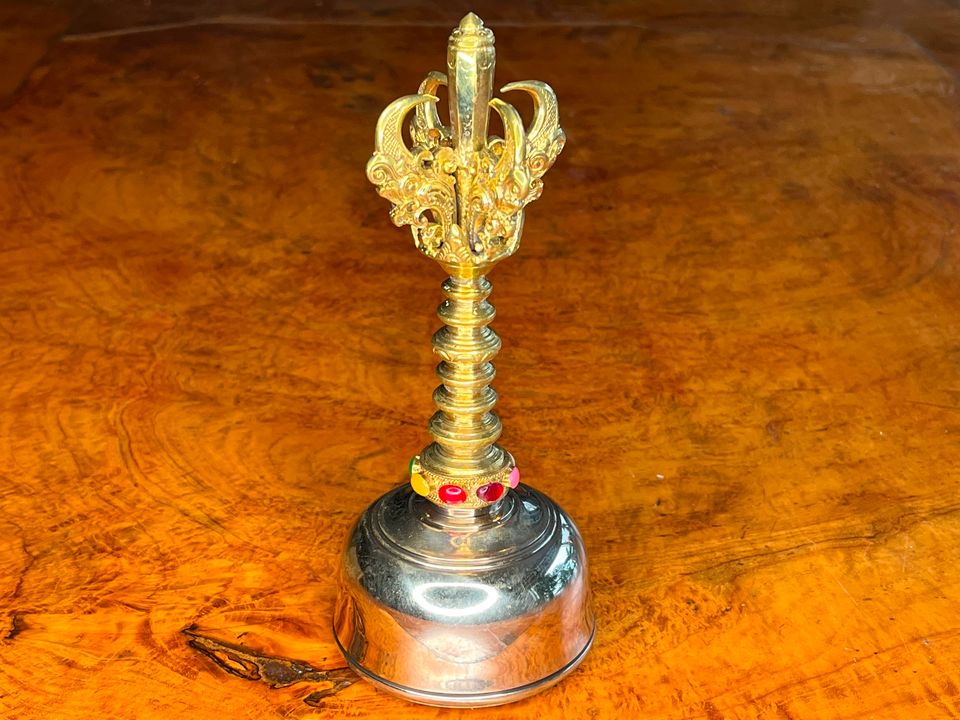 Priesterglocke Bali Glocke Schamanen Ritualglocke in Essen