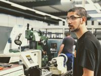 Umschulung Zerspanungsmechaniker/in | Gelsenkirchen Nordrhein-Westfalen - Gelsenkirchen Vorschau