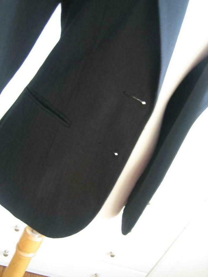 Blazer H&M 34 XS 36 S schwarz Streifen Business Anzug Jacket in Kiel