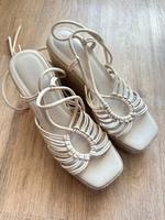 Beige Plateausandalen Rostock - Lichtenhagen Vorschau