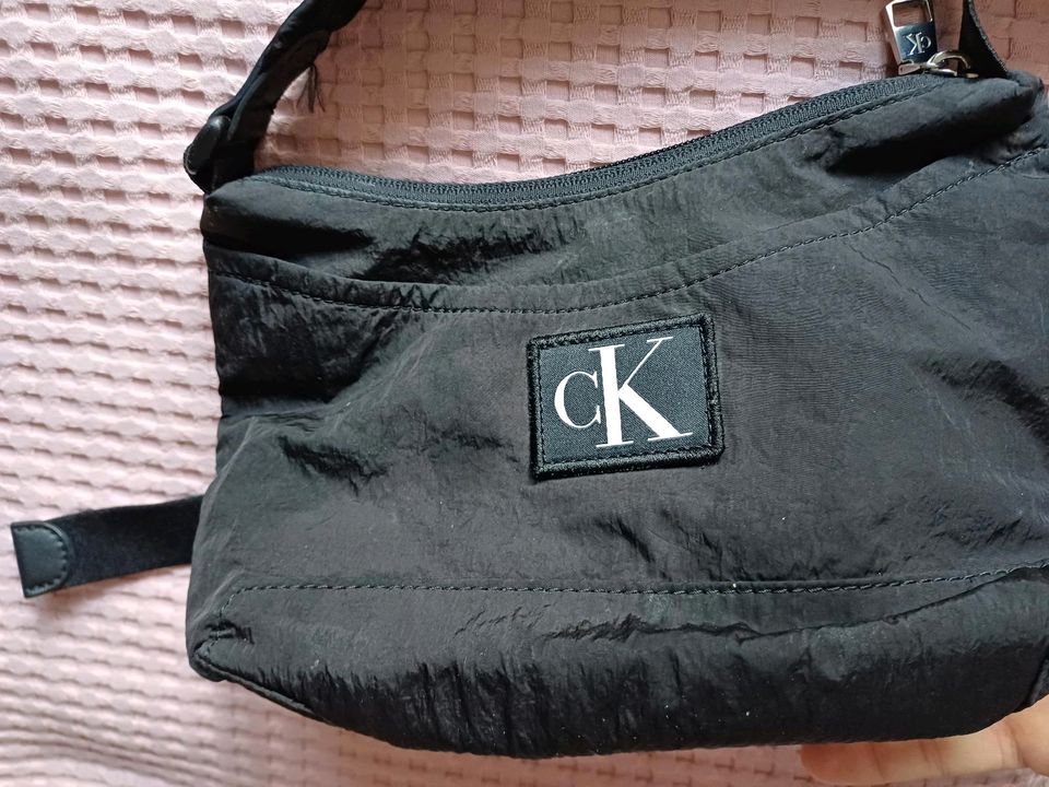 Calvin Klein Tasche in Freisen