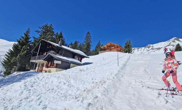 Silvester 2024-2025: Hütte Ferienhaus Ferienwohnung in den Alpen! in Karlsruhe