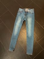 10 Hosen Frauenhosen Jeans Stoffhosen Set Saarland - Heusweiler Vorschau