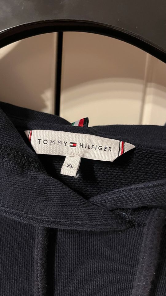 Tommy Hilfiger Pullover Hoodie 152/164 in Kempen