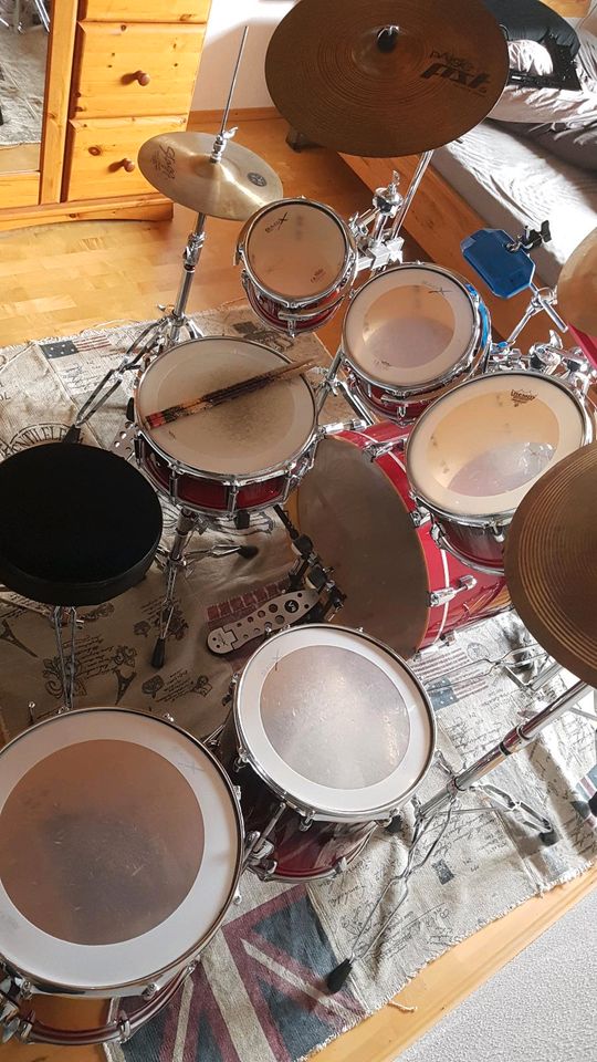 BASIX Schlagzeug mit Speziallackierung; Einzelkauf auch möglich in Reinheim