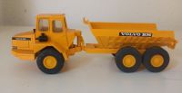 Volvo BM Dumper Muldenkipper 5350 Kipper LKW 1:50 o OVP Nordrhein-Westfalen - Rheinberg Vorschau