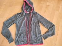 H&M Mädchen Sportjacke, Laufjacke Gr. 158/164 Hessen - Schwalmstadt Vorschau