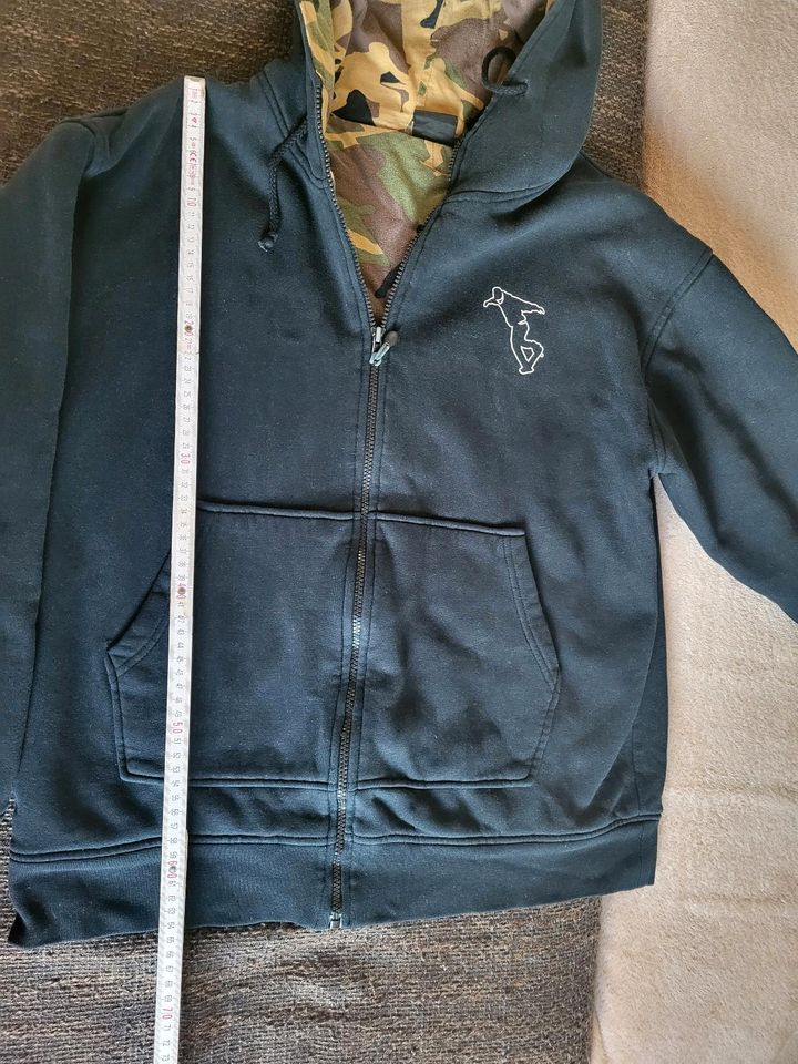 Titus Sweater Jacke Gr L schwarz Herren in Salzwedel