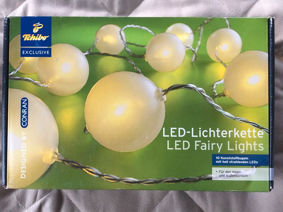 Lichterkette LED Kugeln indoor & outdoor Deko Weihnacht Advent in Leupoldsgrün