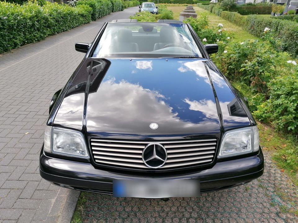 Mercedes SL 320 mit Hardtop in Kiel