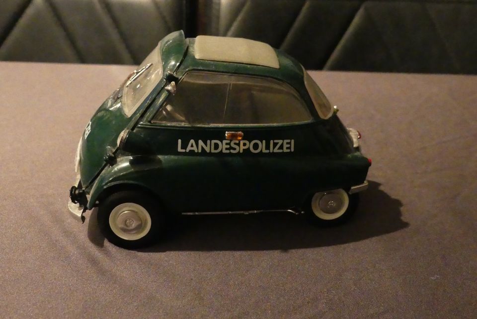 Modellauto 1:18, Polizei Isetta in grün in Kaufbeuren