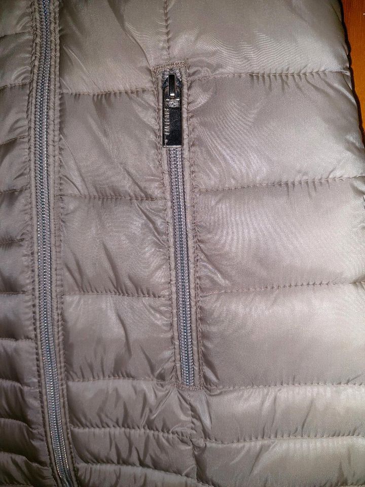 Steppjacke, hellbeige gr 42 in Nordrhein-Westfalen - Remscheid | eBay  Kleinanzeigen ist jetzt Kleinanzeigen