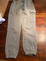 Schöne Joggpants Hose in ca 170-176 Gr.S New Yorker gau Berlin - Wilmersdorf Vorschau