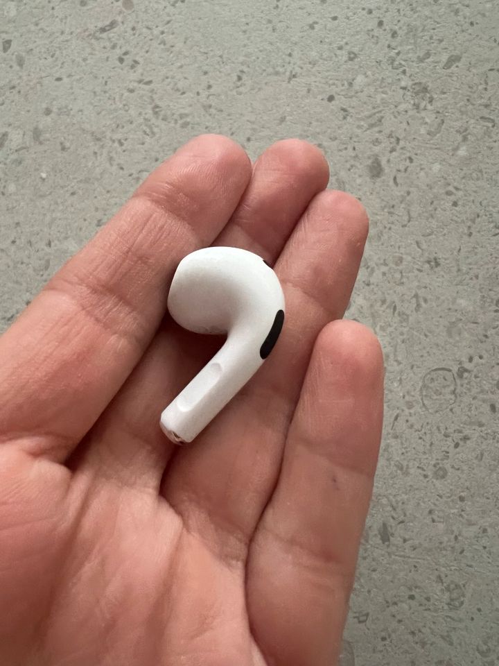 AirPods 3. Generation  Mag Safe 1,5 Jahre alt in Hannover