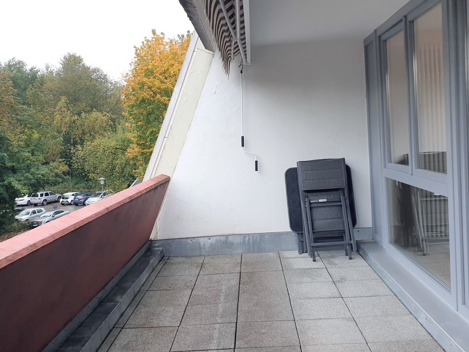 Schöne moderne Wohnung mit großem Balkon! in Passau