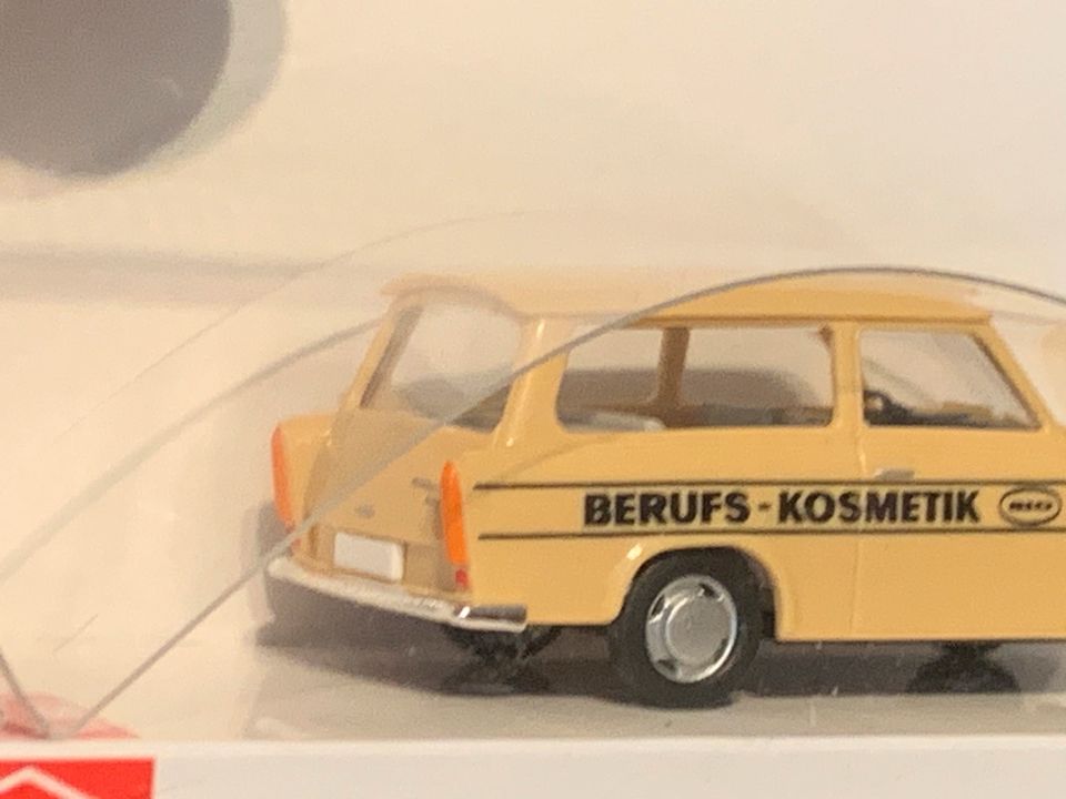 Trabant Kombi 1:87 ovp unbespielt von Busch in Lübow