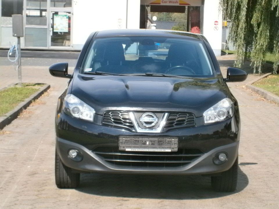 Nissan Qashqai Acenta TÜV NEU  S-HEFT PDC in Demmin