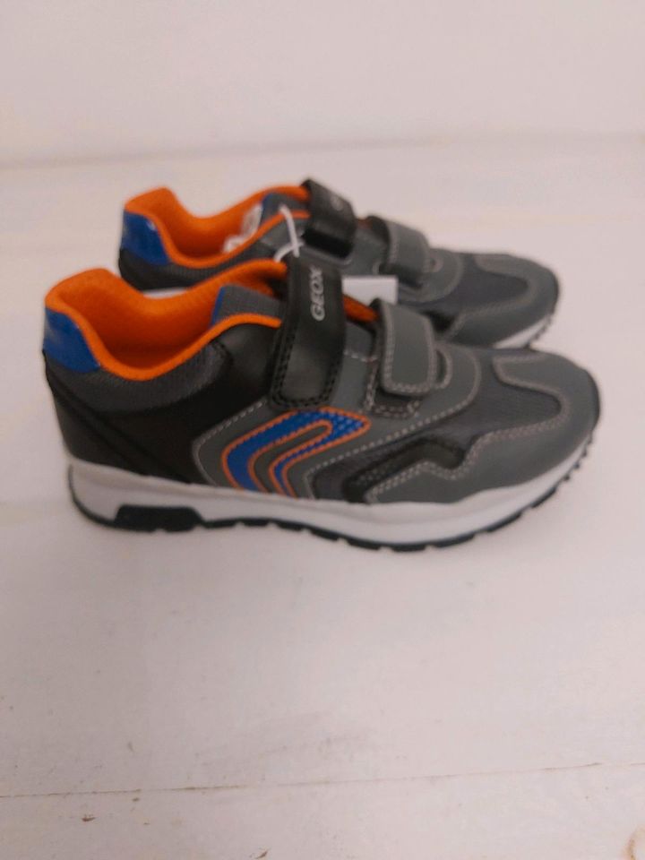 NEUE GEOX Turnschuhe 33 Grau schwarz orange in Germering