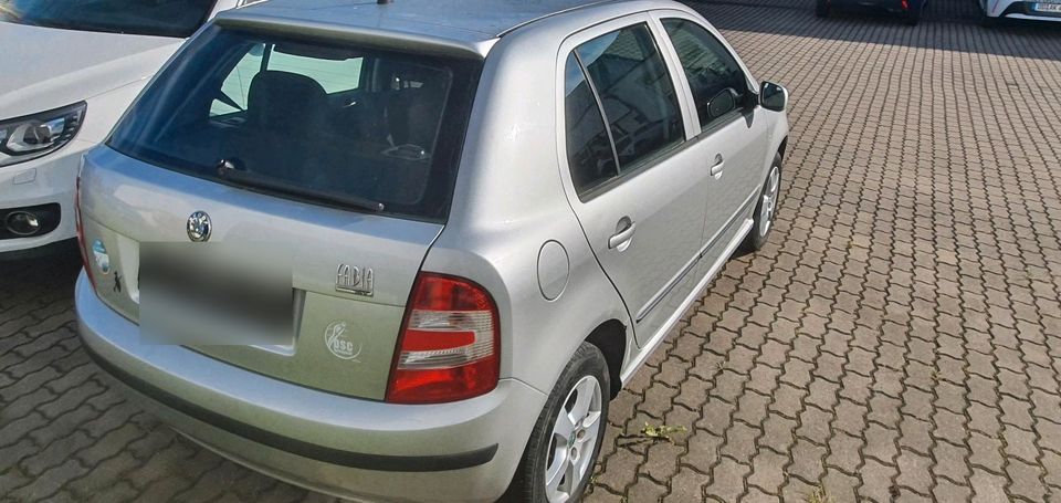 Skoda Fabia Ambiente mit Klimaanlage in Dresden