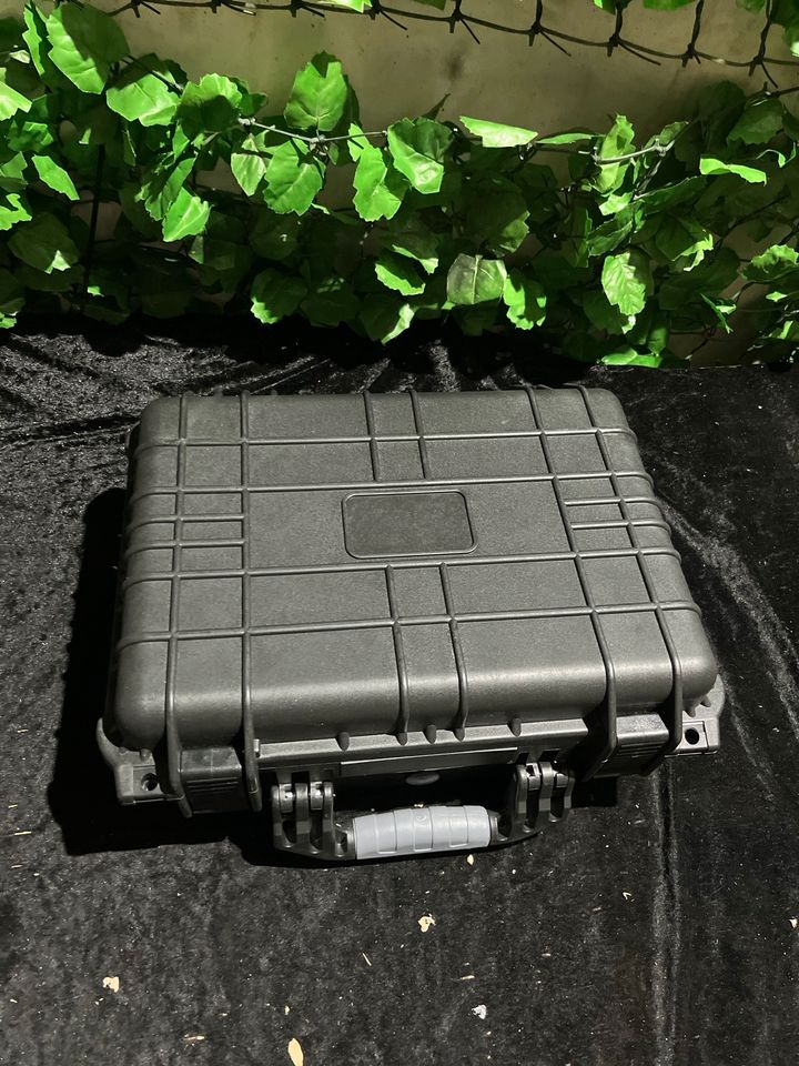 Universalkoffer 40,6x33x17,4cm schwarz, mit Druckausgleichsventil in Gladbeck