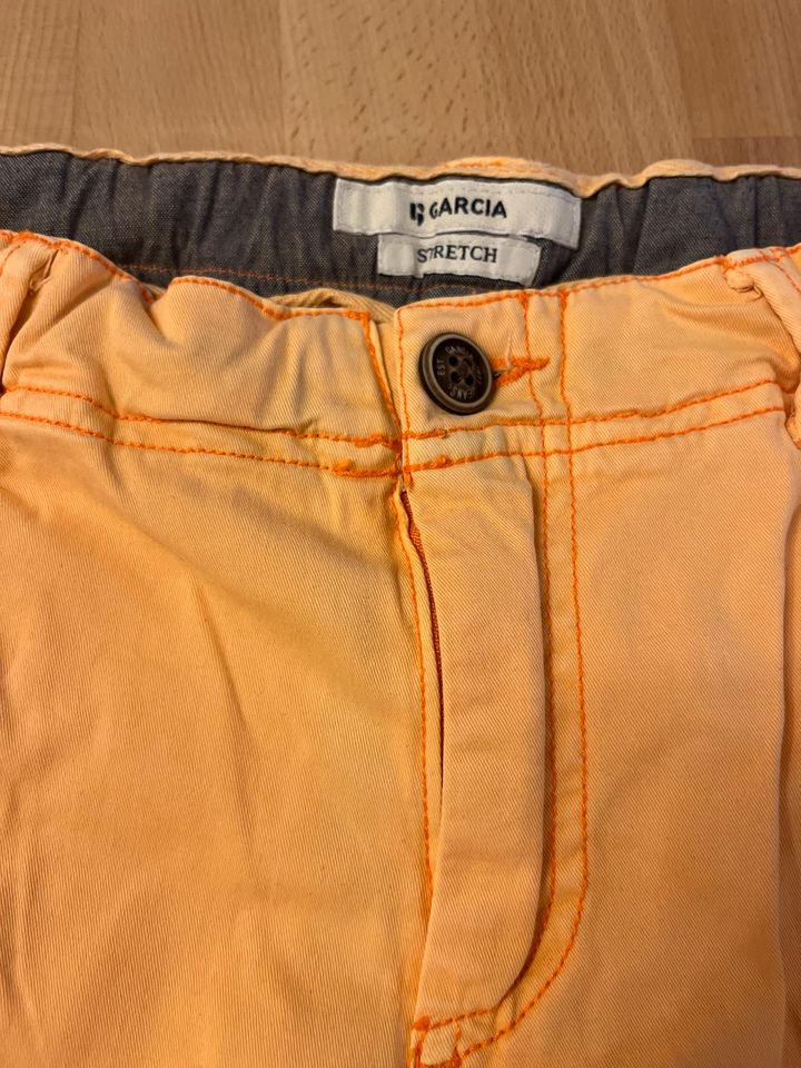 Garcia Shorts, Größe 158, orange in Kerpen