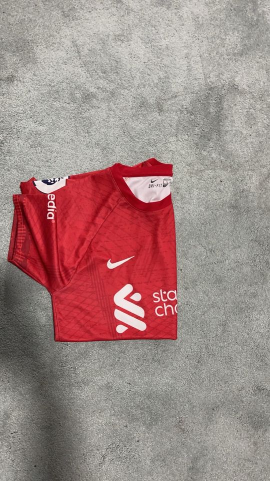 Liverpool Trikot M.Salah in Duisburg