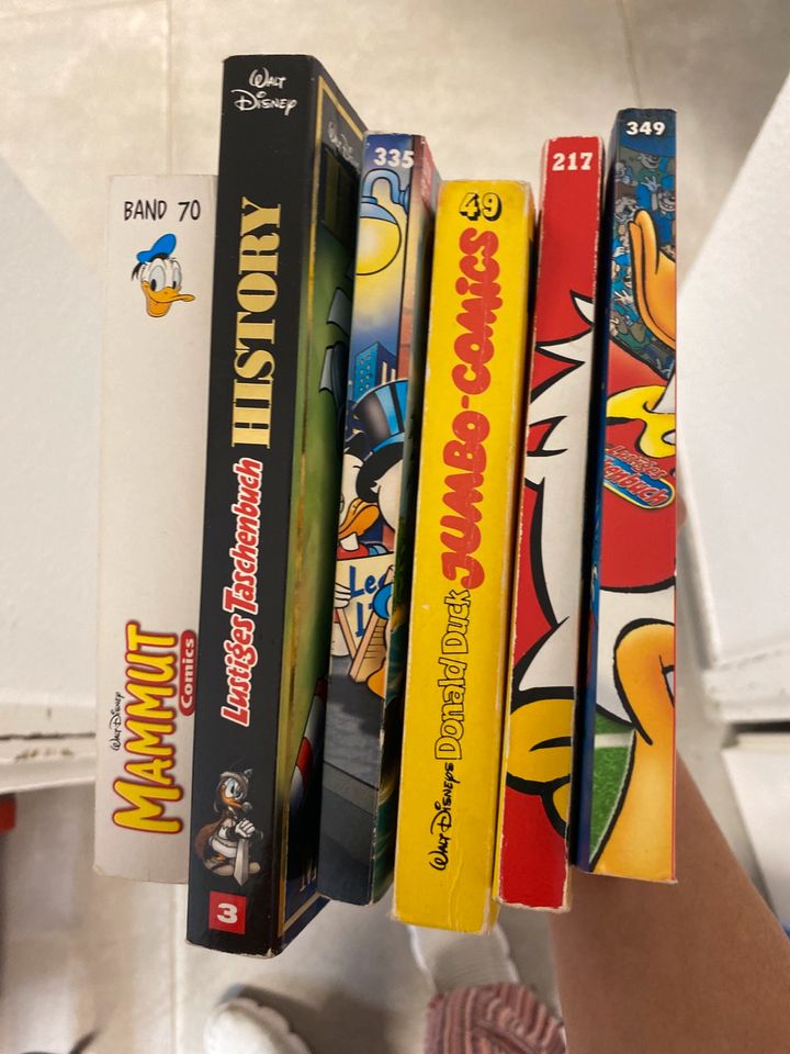 7 Taschenbücher Donald Disney Comics in Lehrte