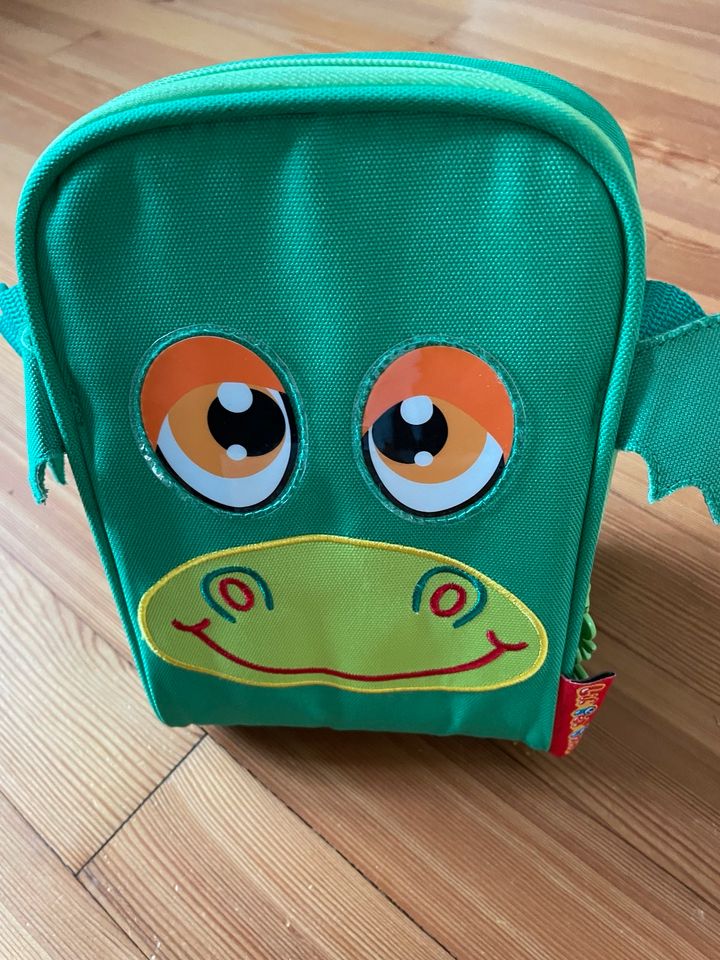 Kindertasche “Okiedog” Motiv Drache grün in Erlangen