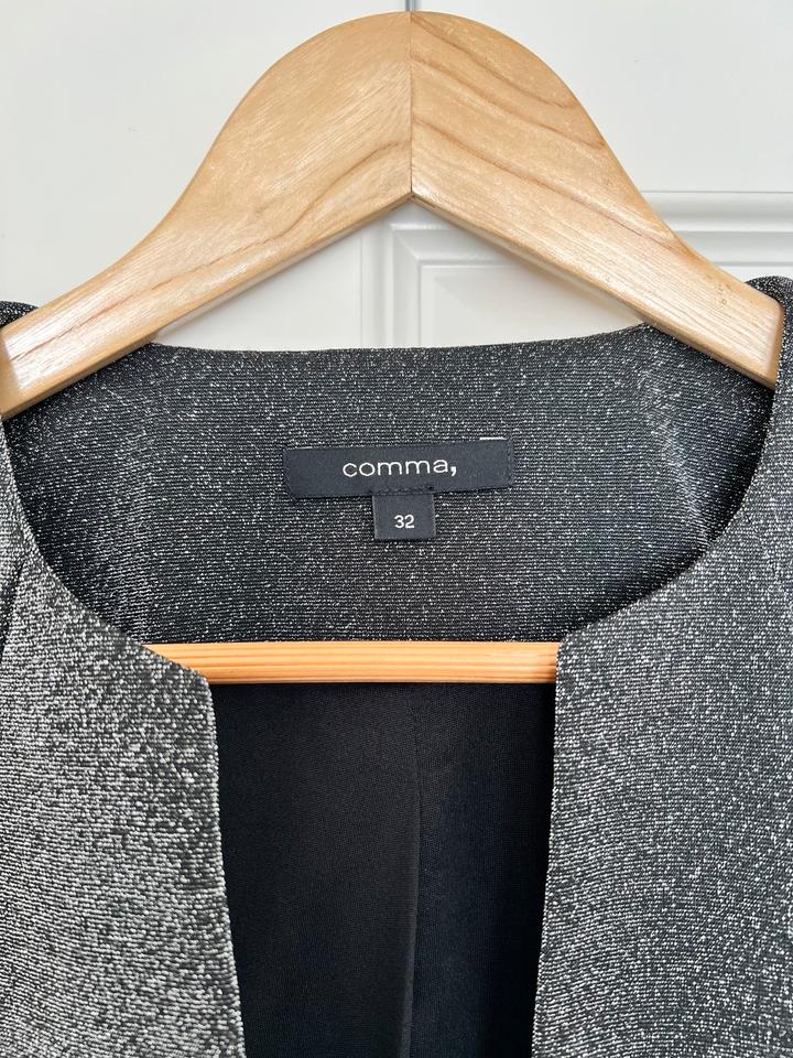 Schicker bequemer Blazer / Jacke von comma, silber/ Glitzer in Heidelberg
