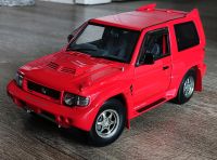 Mitsubishi Pajero Evolution 1:18 AutoArt Modellauto Mecklenburg-Vorpommern - Altenpleen Vorschau