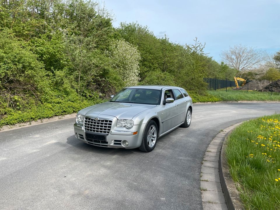 Chrysler 300c 3.0crd tüv 2026 AHK Klimaautomatik Leder in Mühlhausen