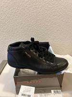 Prada High Top Sneakers Damen Gr. 38 (IT) Leder schwarz T3 5621 Frankfurt am Main - Rödelheim Vorschau