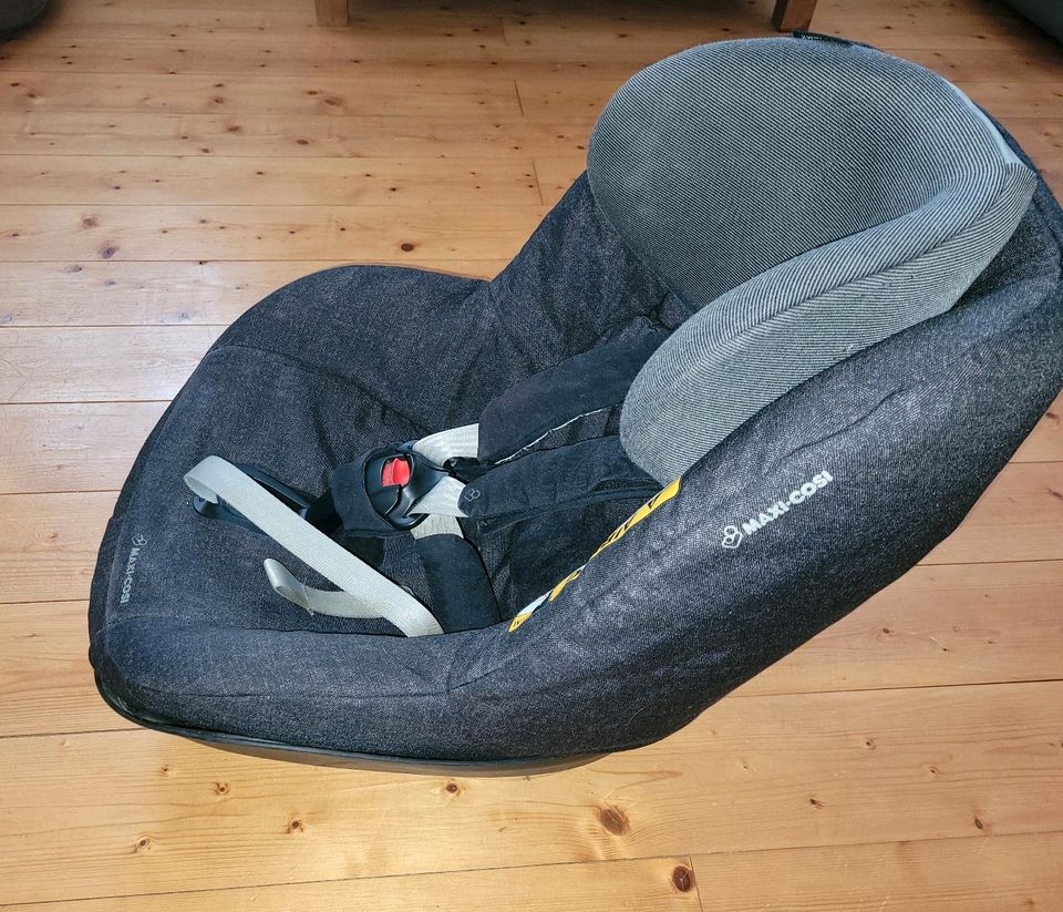 Maxi Cosi 2 Way Pearl, unfallfrei in Weil a. Lech