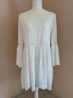 Zara Sommerkleid mit Stickerei Blogger Boho Größe 38 Niedersachsen - Pattensen Vorschau