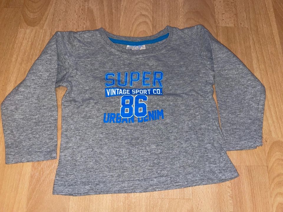 Langarmshirt Longsleeve Kapuzenshirt H&M Bellybutton Impidimpi 92 in Berlin