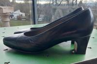 PUMPS von VERO CUOIO! ❤ Gr. 38, schwarzes Leder, Niedersachsen - Göttingen Vorschau