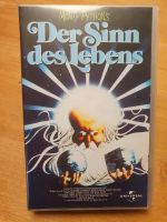 Monty Python - Der Sinn des Lebens VHS Düsseldorf - Pempelfort Vorschau