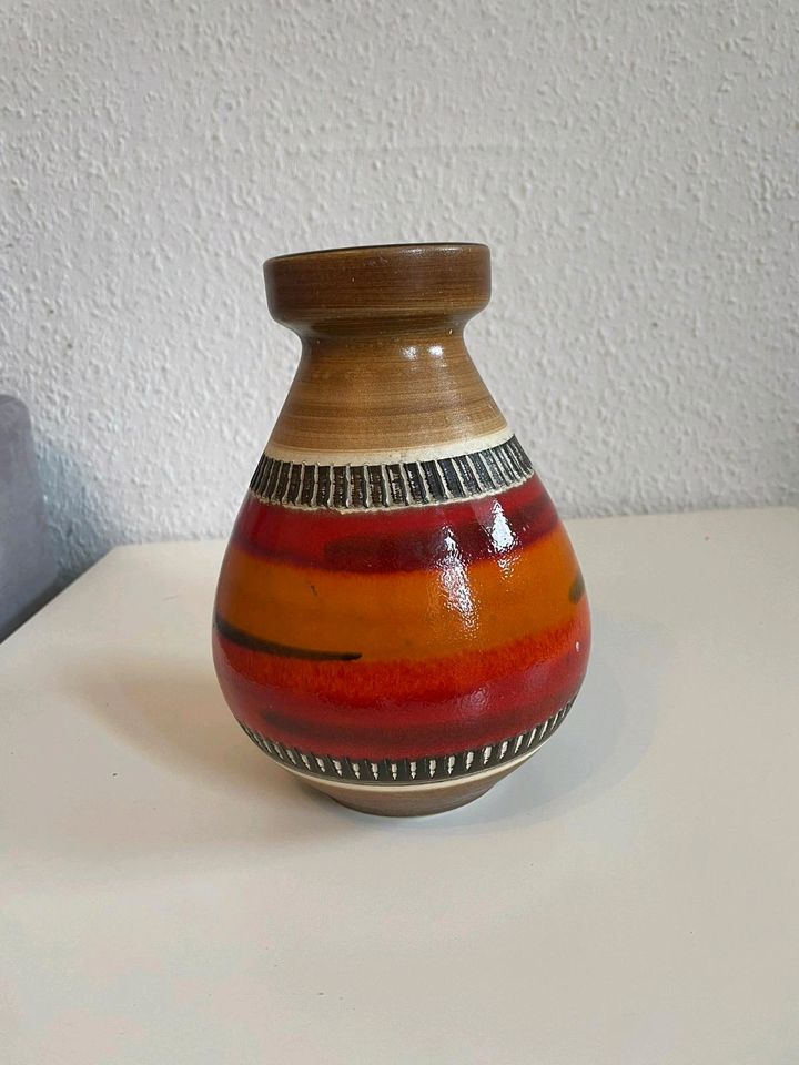 Steingut vase vintage in Berlin