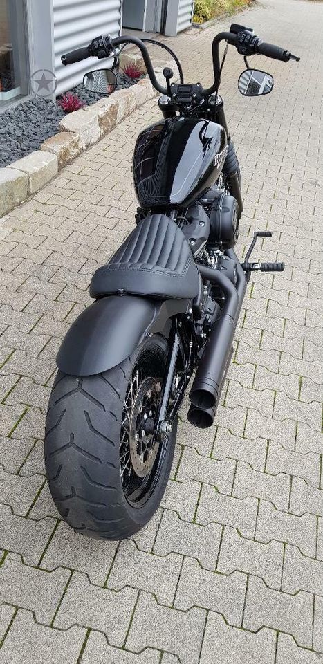 Heckumbau Harley Davidson Street Bob Slim Neue 2018 Modelle in Hattingen