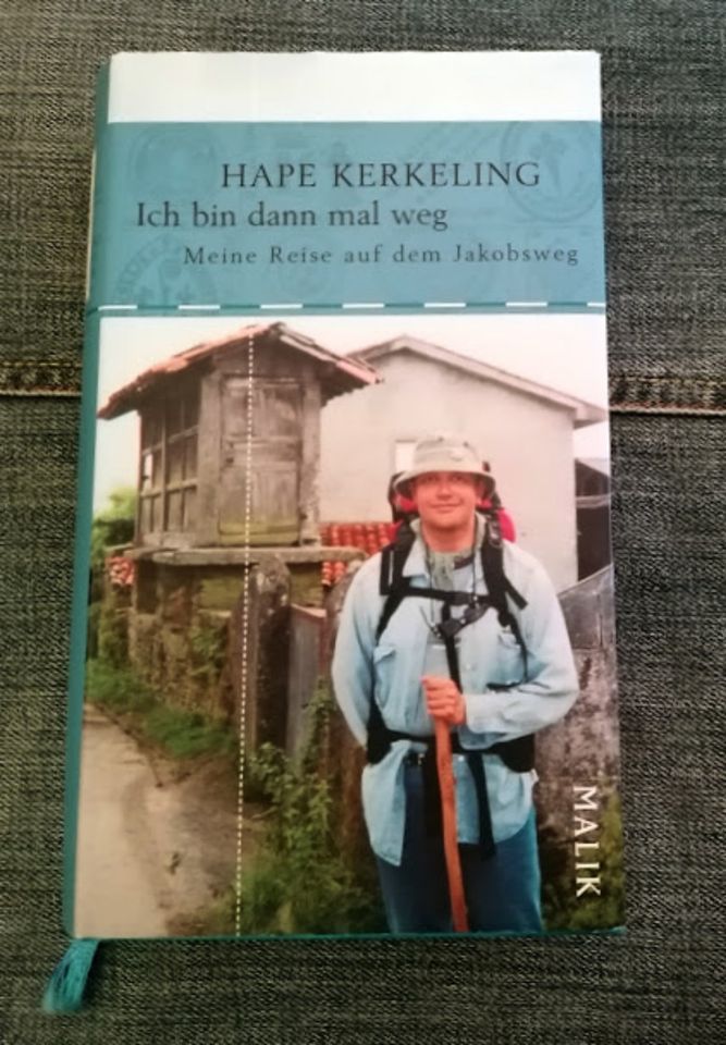 Bücher von Hape Kerkeling, gebundene Ausgaben, sehr gut erhalten in Kirschau