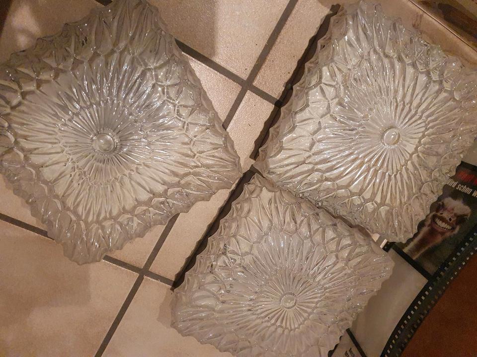 Deckenlampe/ Deckenleuchte aus Kristallglas/ Vintage/ Retro/ 3st. in Bottrop