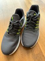 Nike Run Swift Herren Schuhe grau Größe 9 (US) oder 42,5 (EUR) Eimsbüttel - Hamburg Schnelsen Vorschau