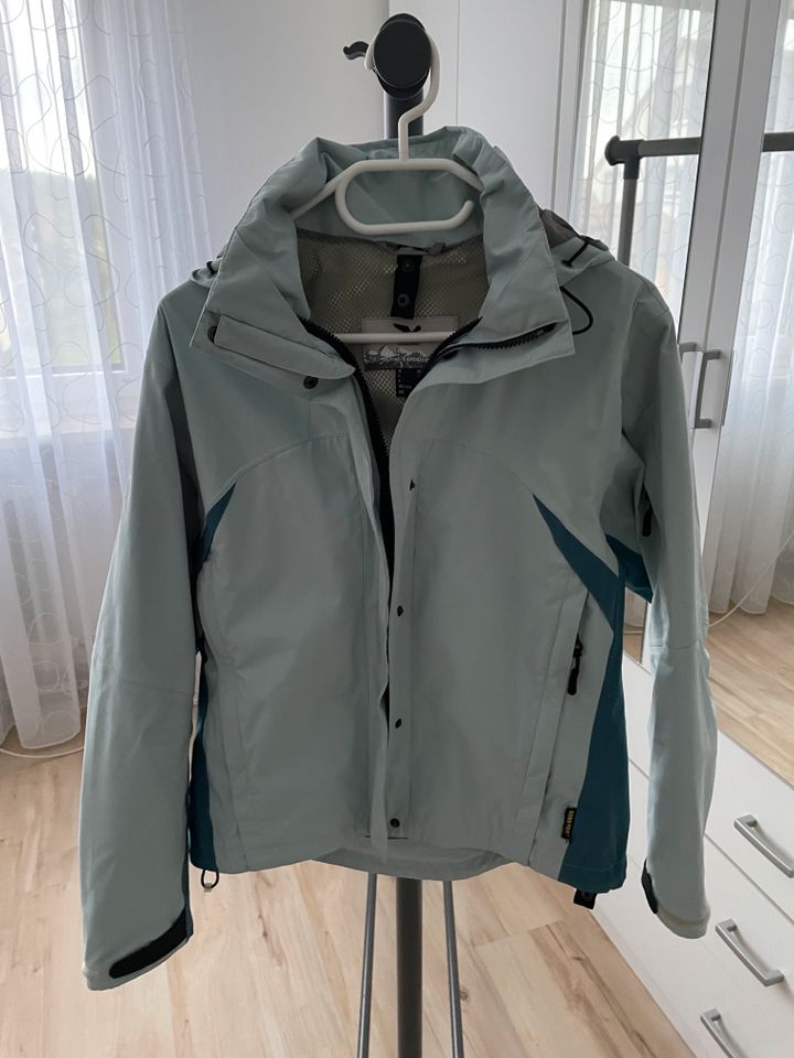 Salewa Sport-Anorak in Altdorf