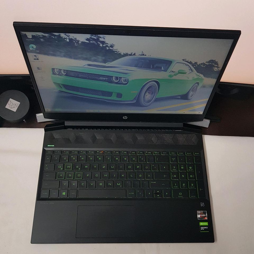 Laptop hp Gaming pavilion 15. NVIDIA GTX/VEGA 8 2GB/20GB RAM/SSD/ in Düsseldorf