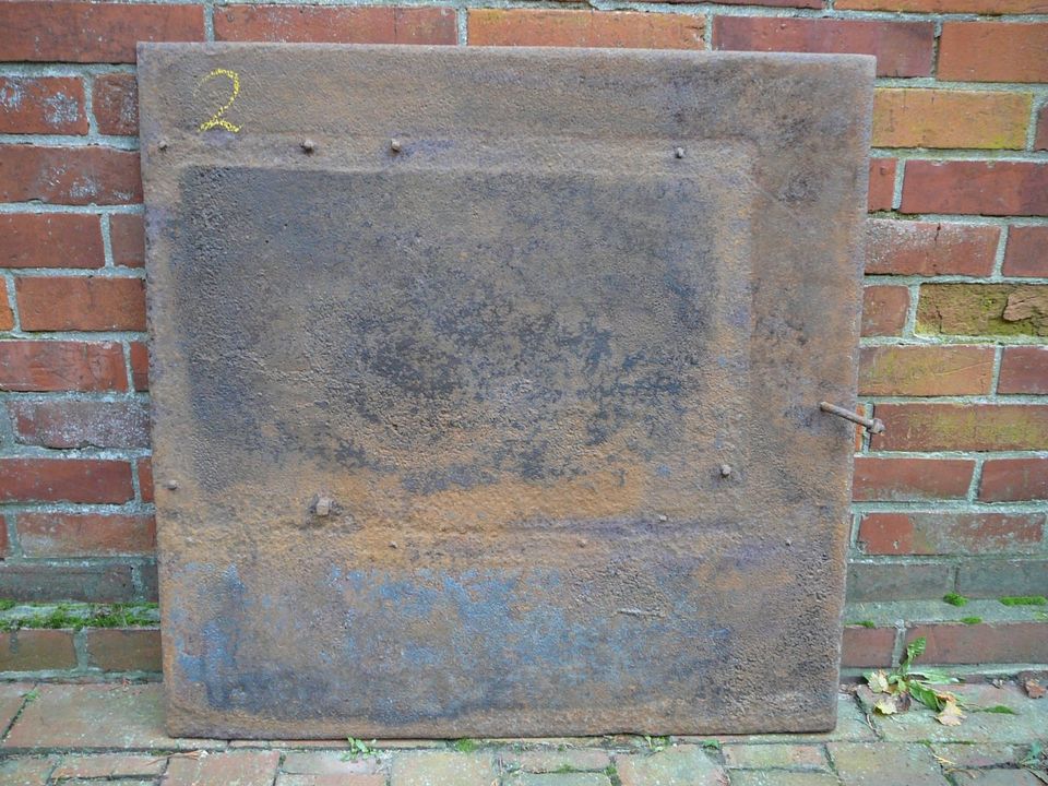 antike Ofenplatte, 79x78 cm, Gußeisen, Löwenkopf, 44kg  #2 in Asendorf (bei Bruchhausen-Vilsen)