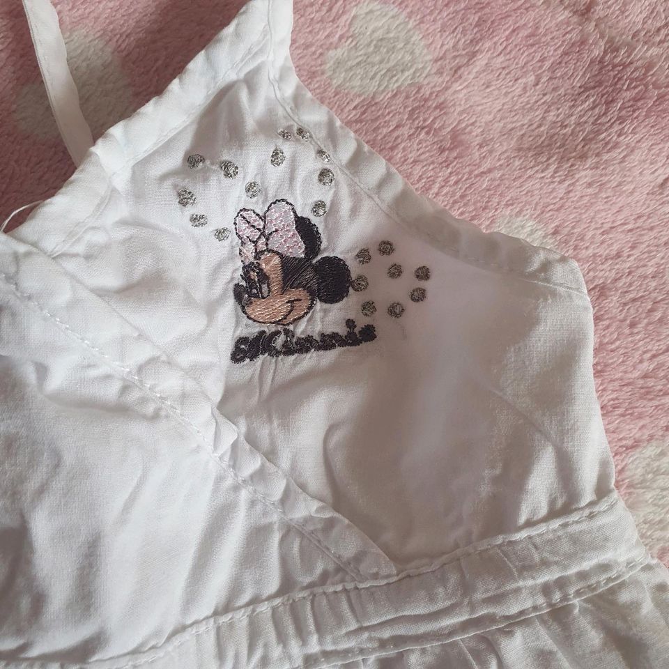 Süßes Kleid Minnie Mouse Gr. 98 Disney C&A in Tilleda