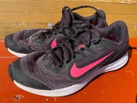 Nike Laufschuhe Downshifter schwarz pink Gr.38 Bayern - Wenzenbach Vorschau