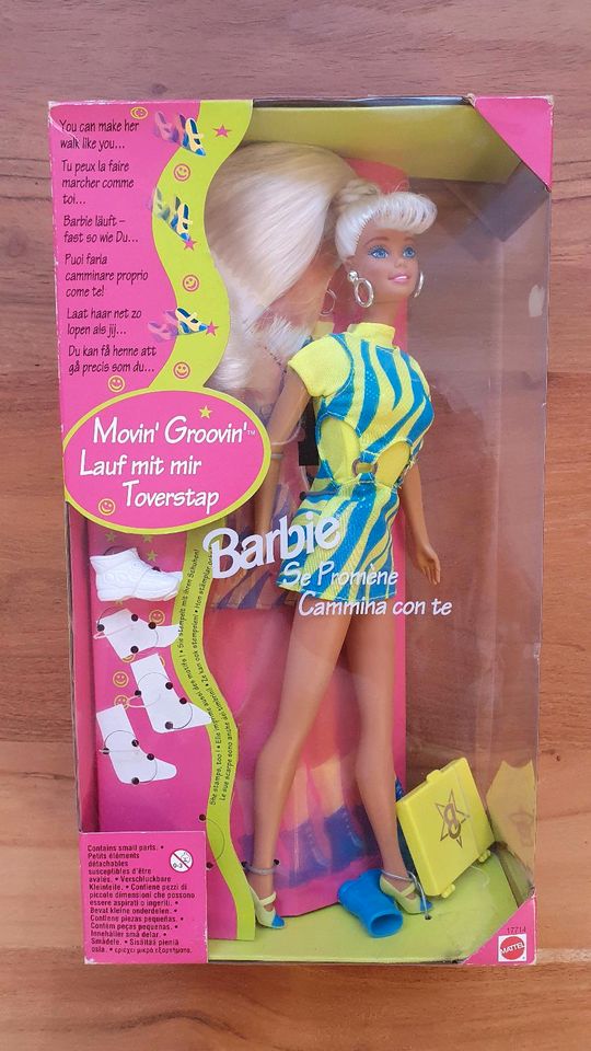 Neu Barbie Movin Groovin Lauf Mit Mir OVP Mib nrfb 1997 17714 in Biebelnheim