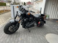 Neuwertiger Harley Fat Bob 114 mit weniger als 1000 km Bayern - Vöhringen Vorschau